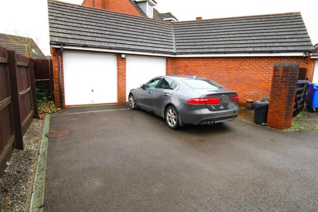 Detached Double Garage