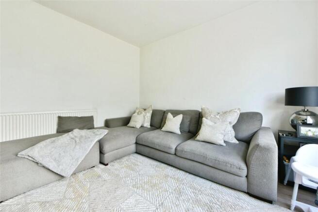 3 bed Semi-Detached for sale Image 7