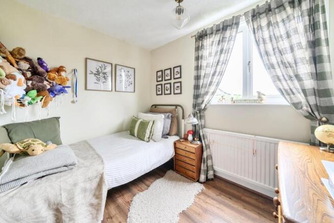 3 bed Semi-Detached for sale Image 11