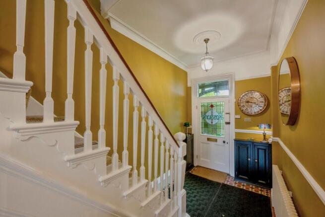 4 bed Semi-Detached for sale Image 8