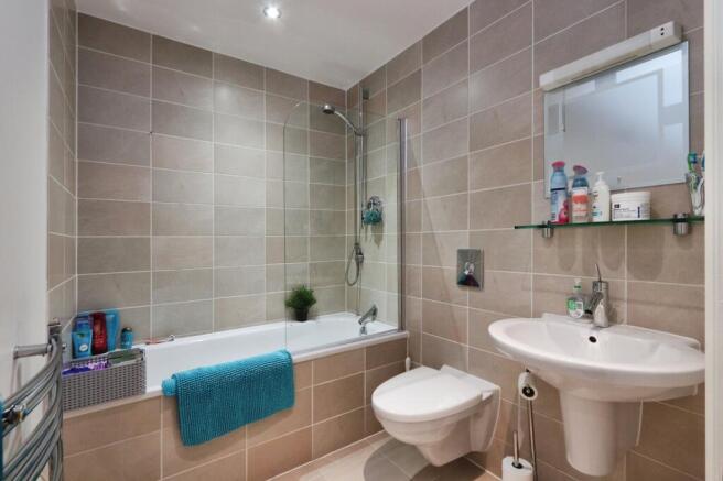 3 bed Penthouse for sale Image 10