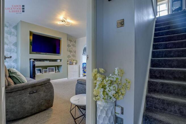3 bed House for sale Image 10