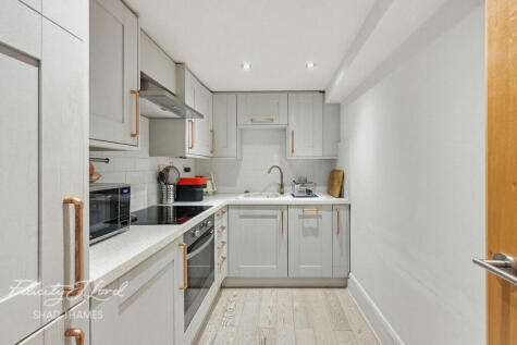 Grange Yard, Bermondsey, SE1