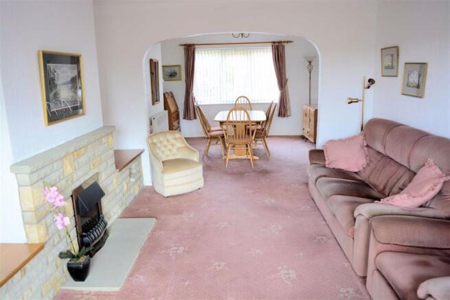 Lounge (rear)