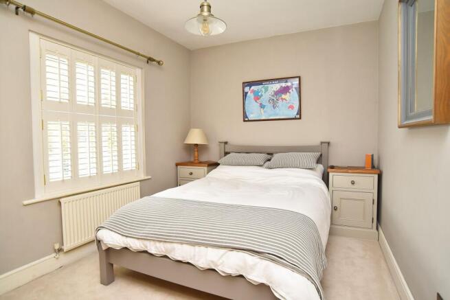 4 bed Detached for sale Image 8