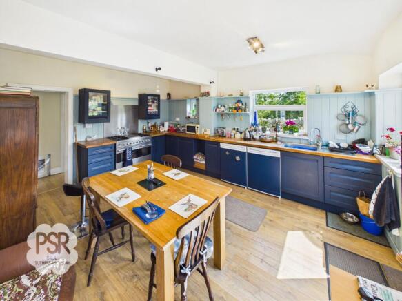 Kitchen Diner