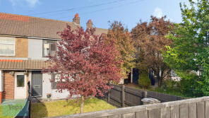 9, Skimpot Road, Luton LU4 0JB