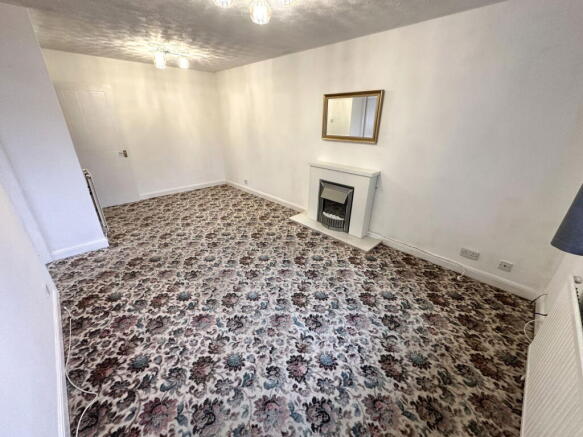 2 bed Semi-Detached Bungalow for sale Image 5