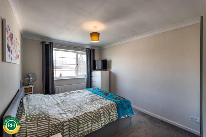 3 bed Detached for sale Image 11