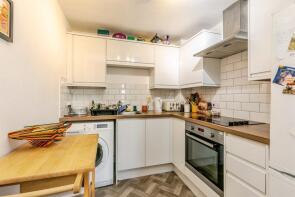 Flat 13, 64 70 Barbara Court, West Street, Bedminster, Bristol BS3 3LL