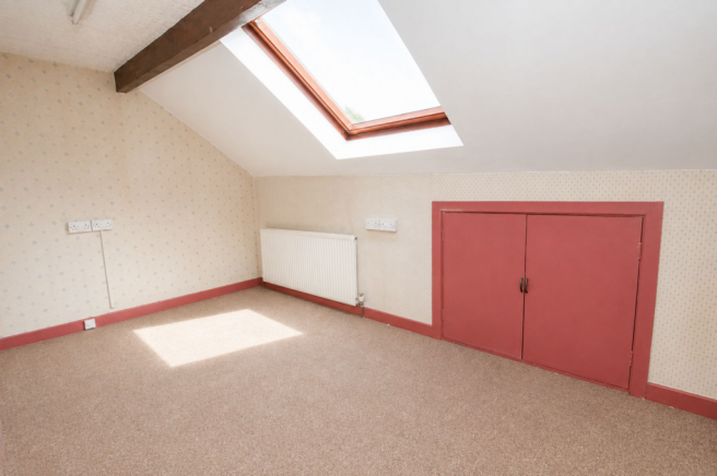 4 bed Terraced for sale Image 11