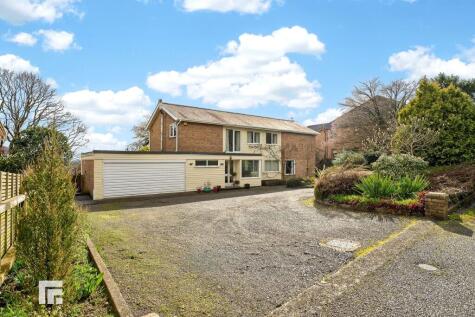 Heol Isaf Radyr Cardiff CF15 8DX
