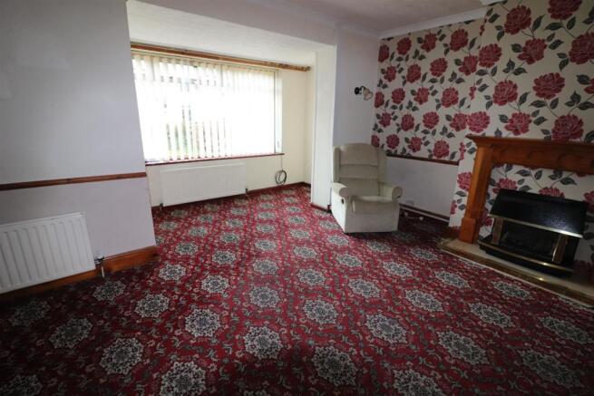 EXTENDED LOUNGE