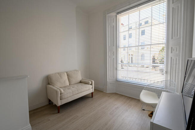 Flat 2, 6 Carlton Crescent, Southampton, Hampshire photo 4