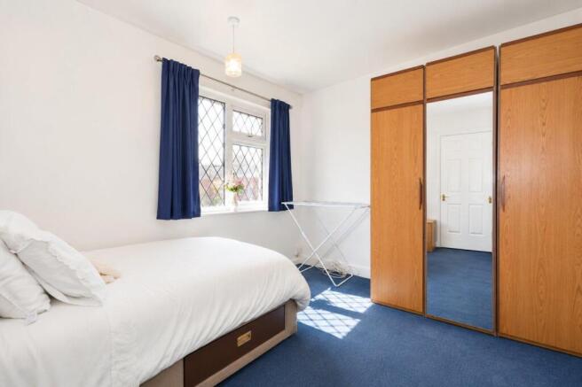 3 bed Semi-Detached for sale Image 7