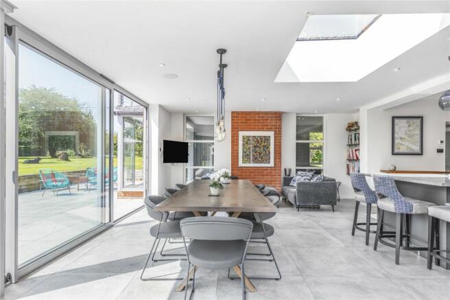 Kitchen Dining Space