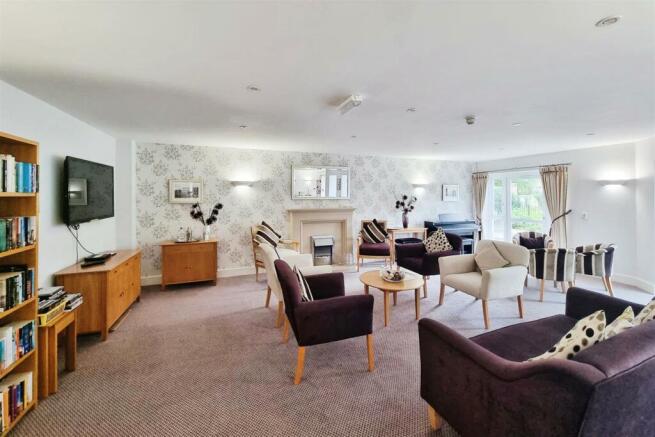 flat60martellocourt3-15jevingtongardenseastbourneb