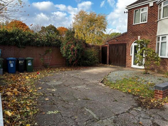 277 WILNECOTE FRONT B.jpg