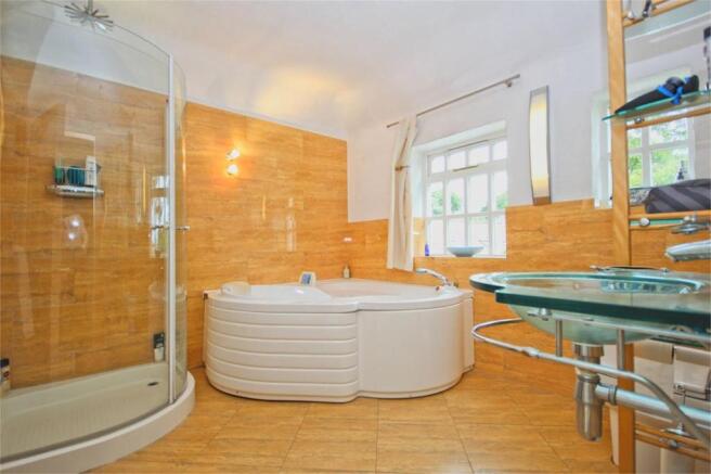 Photo 9