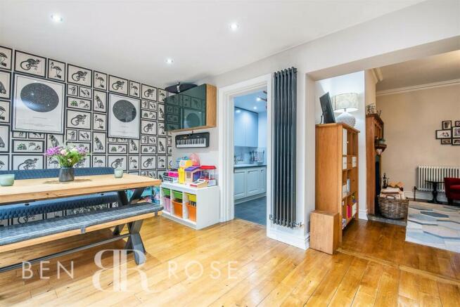 Kitchen/Dining Room