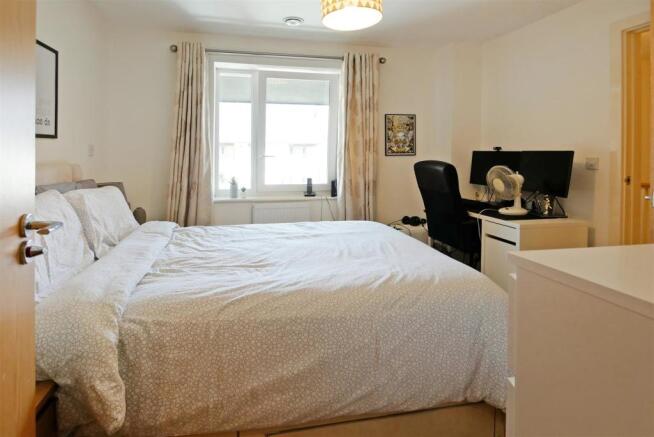 Bedroom.jpg