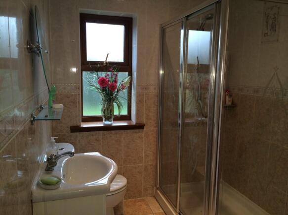 Ensuite bathroom