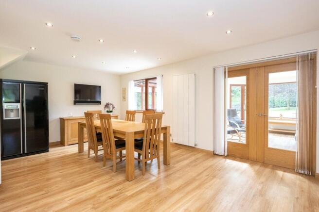 Kitchen/Dining