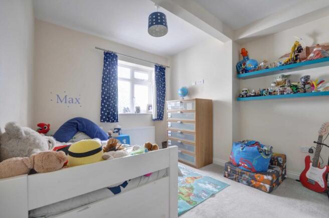 Photo 10