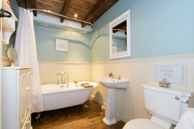 Bridge Cottage-11.png