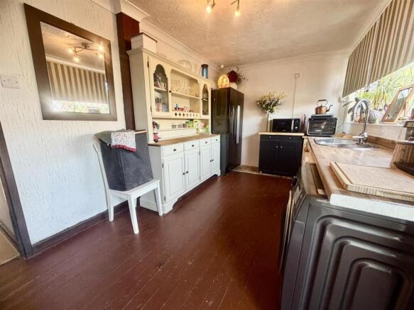 3 bed End of Terrace for sale Image 4