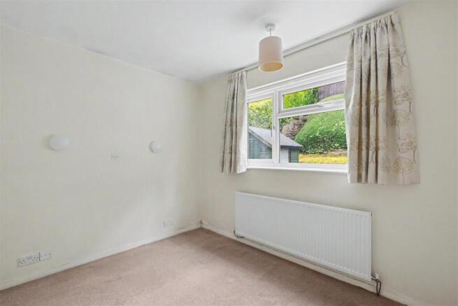 Bulcote Drive, Nottingham photo 4
