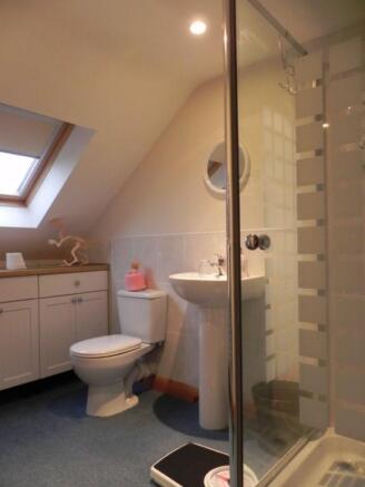 En suite [property images]