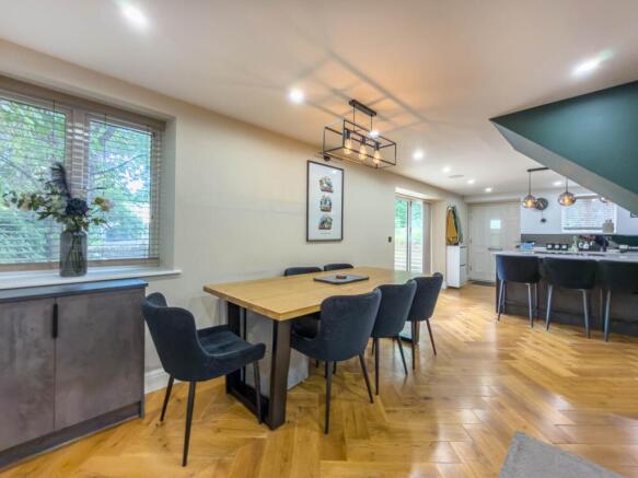 3 bed Detached for sale Image 6