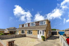 49, Fillingham Crescent, Cleethorpes DN35 0JF