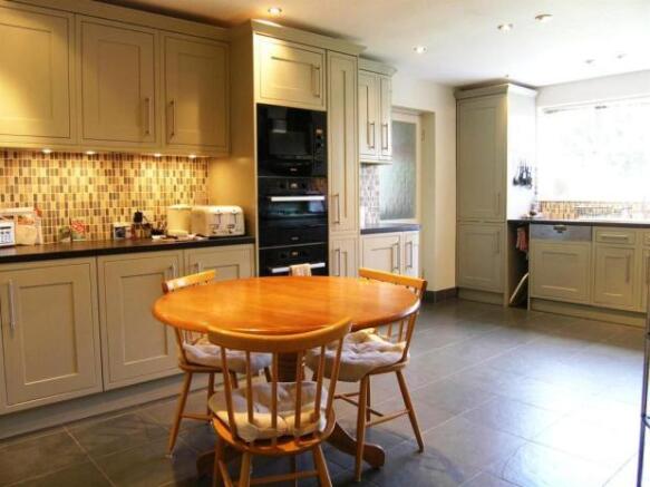 Kitchen 2