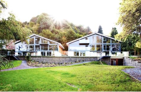 Architect Designed Contemporary Home I Bronlei Woods Private Development, Bramley, Guildford, Surrey, GU5