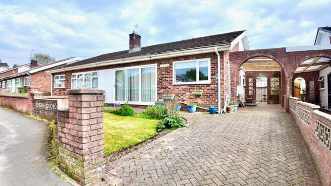 2-bed semi-detached on Rolls Avenue, Penpedairheol, CF82, £225,000