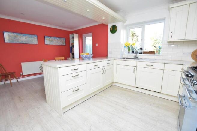 Kitchen/breakfast rm