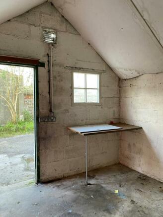 Store/Workshop
