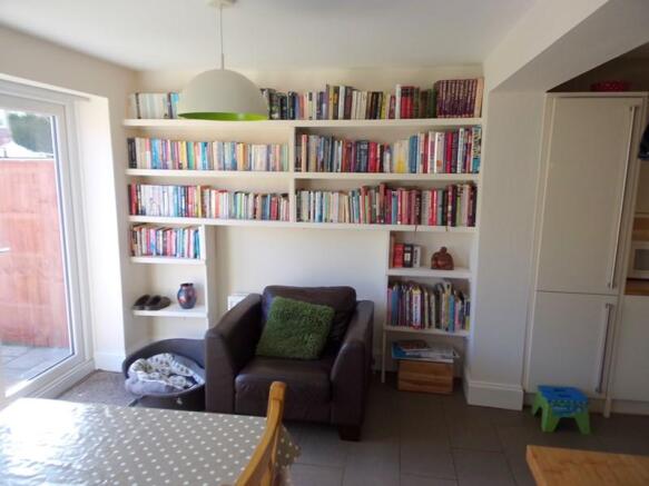Photo 11