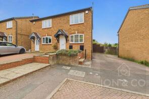 54, Worcester Close, Northampton NN3 9GD