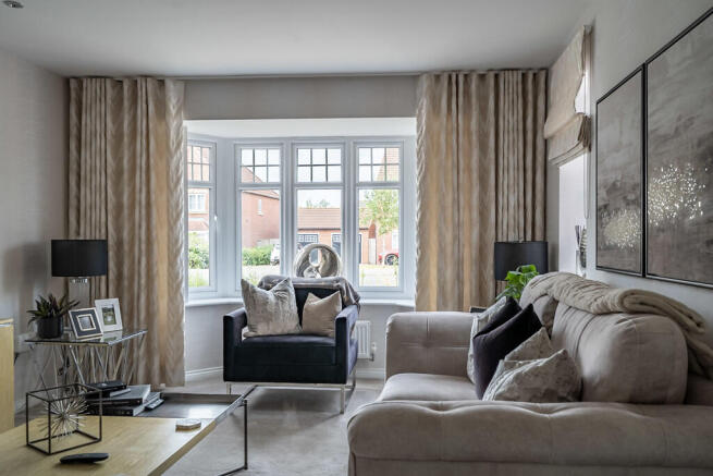 4 bed Detached for sale Image 4