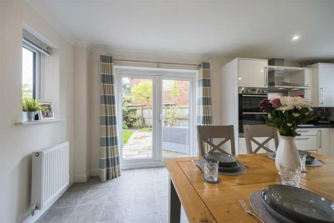 43 Shakerley Close-007.JPG