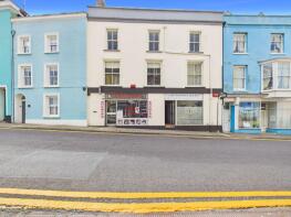 Flat 6, Warwick House, The Norton, Tenby SA70 8AA