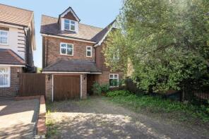 21, Fauna Close, Stanmore HA7 4PX
