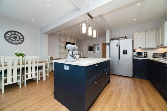 3 bed End of Terrace for sale Image 5
