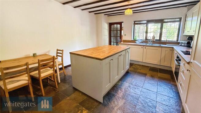 3 bed Semi-Detached for sale Image 9