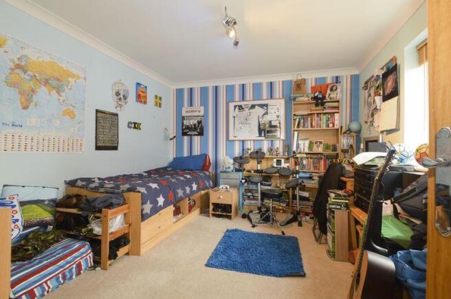 Photo 18