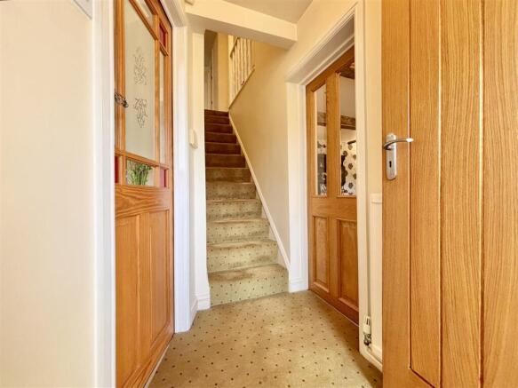 4 bed Farm House for sale Image 6