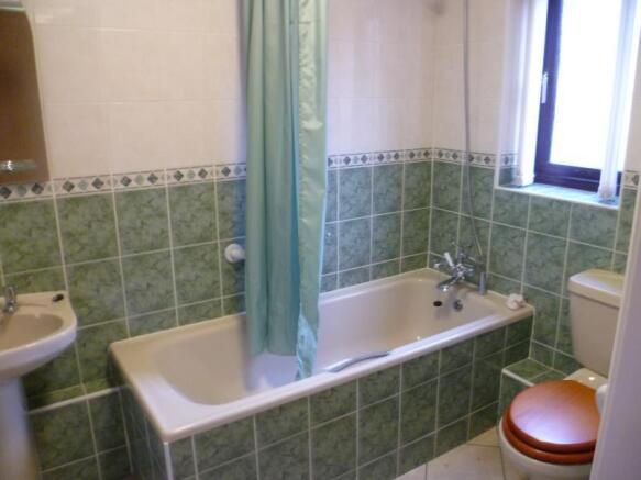 Photo 5